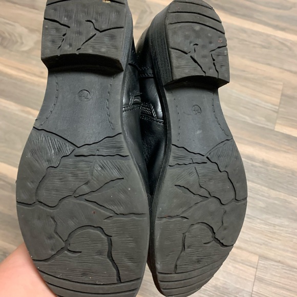 Women’s black boots size 7.5 - Picture 6 of 8